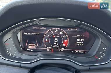 Внедорожник / Кроссовер Audi Q5 2018 в 