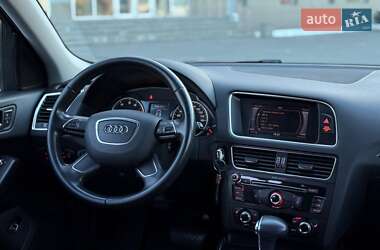 Позашляховик / Кросовер Audi Q5 2014 в 