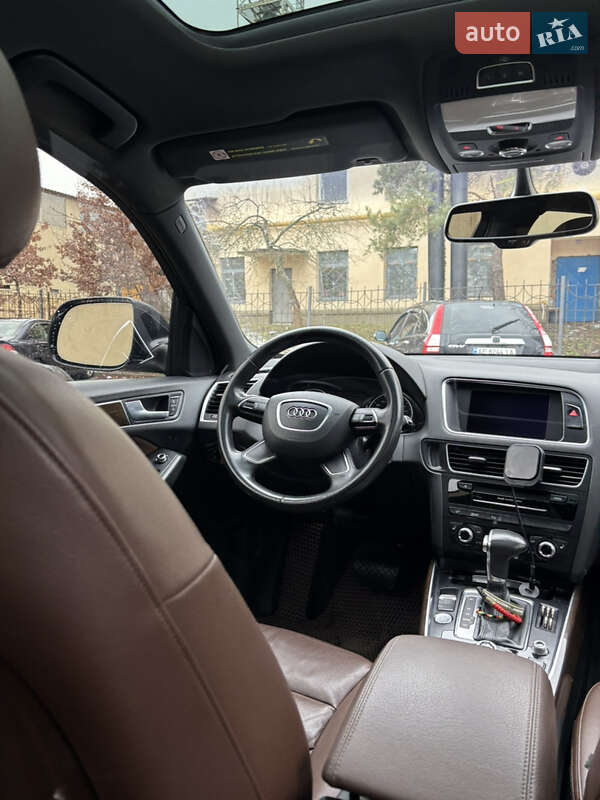 Внедорожник / Кроссовер Audi Q5 2014 в Киеве