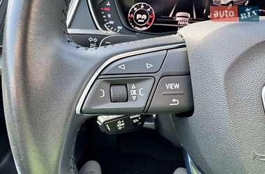 Позашляховик / Кросовер Audi Q5 2019 в 