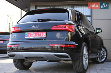 Внедорожник / Кроссовер Audi Q5 2019 в 