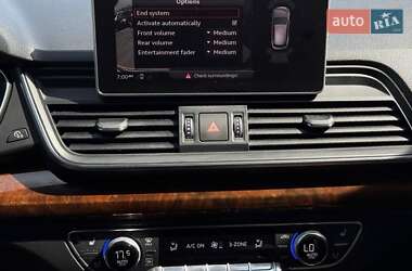 Внедорожник / Кроссовер Audi Q5 2018 в 