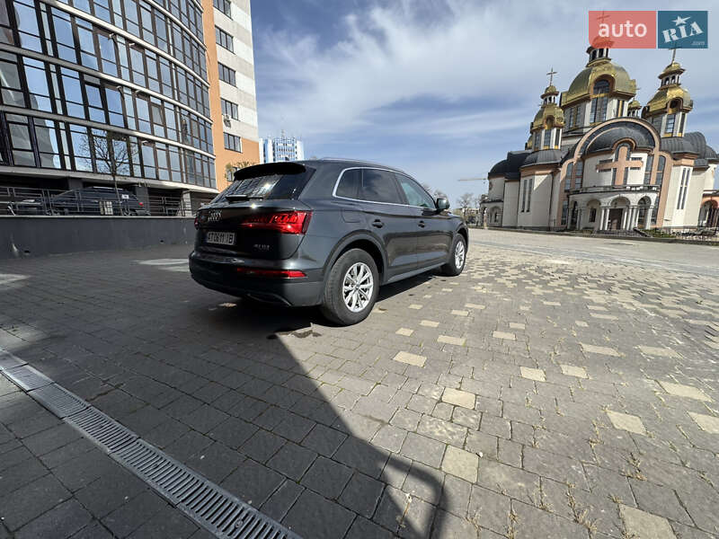 Внедорожник / Кроссовер Audi Q5 2019 в Ивано-Франковске