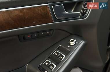 Позашляховик / Кросовер Audi Q5 2015 в 