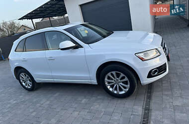 Внедорожник / Кроссовер Audi Q5 2015 в 