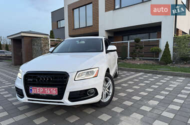 Позашляховик / Кросовер Audi Q5 2017 в 