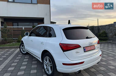 Позашляховик / Кросовер Audi Q5 2017 в 