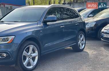 Внедорожник / Кроссовер Audi Q5 2015 в 