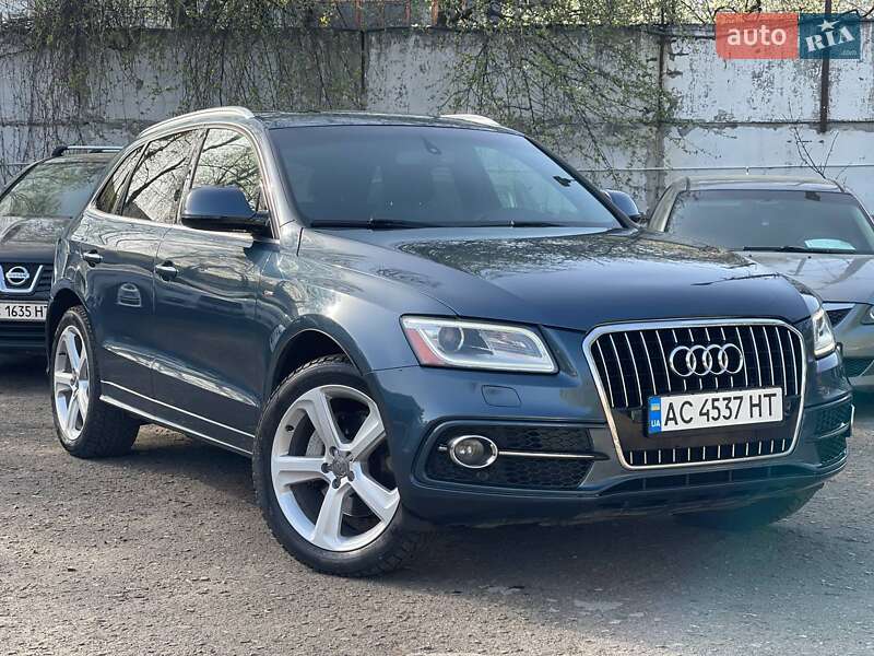 Внедорожник / Кроссовер Audi Q5 2015 в 