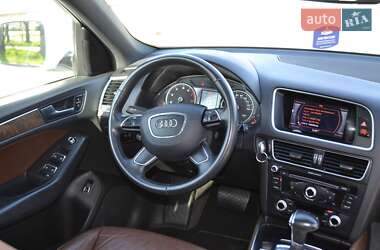 Внедорожник / Кроссовер Audi Q5 2015 в 