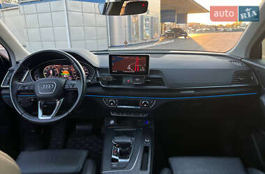 Внедорожник / Кроссовер Audi Q5 2019 в 