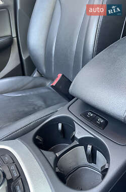 Внедорожник / Кроссовер Audi Q5 2012 в 