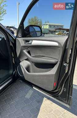 Внедорожник / Кроссовер Audi Q5 2012 в 