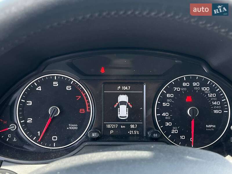 Позашляховик / Кросовер Audi Q5 2015 в Львові