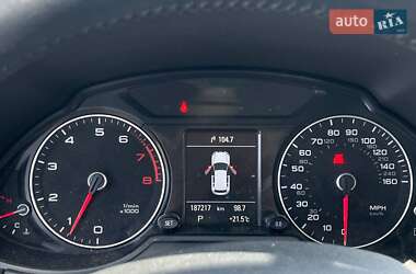 Позашляховик / Кросовер Audi Q5 2015 в 