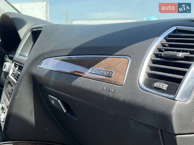 Позашляховик / Кросовер Audi Q5 2015 в Львові