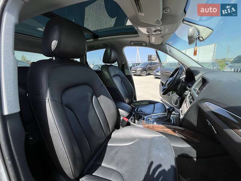 Позашляховик / Кросовер Audi Q5 2015 в Львові