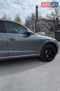 Внедорожник / Кроссовер Audi Q5 2014 в 