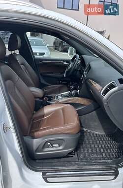 Внедорожник / Кроссовер Audi Q5 2015 в 