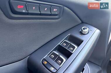 Позашляховик / Кросовер Audi Q5 2016 в 