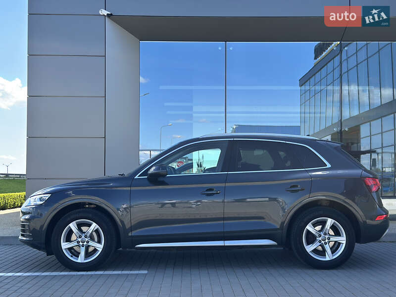 Внедорожник / Кроссовер Audi Q5 2020 в Львове