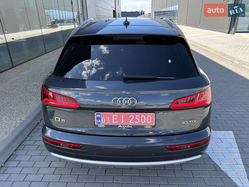 Внедорожник / Кроссовер Audi Q5 2020 в Львове
