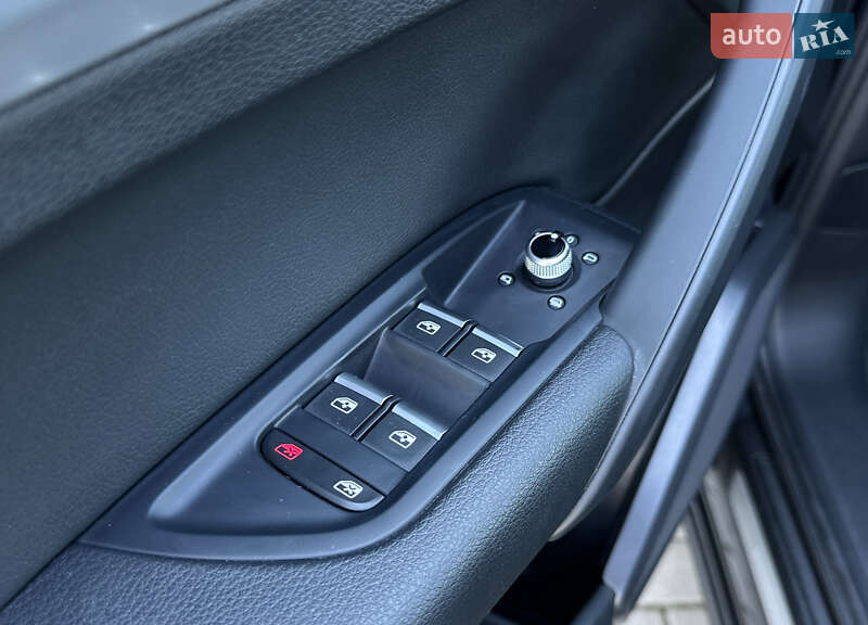 Внедорожник / Кроссовер Audi Q5 2020 в Львове