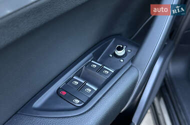 Внедорожник / Кроссовер Audi Q5 2020 в 