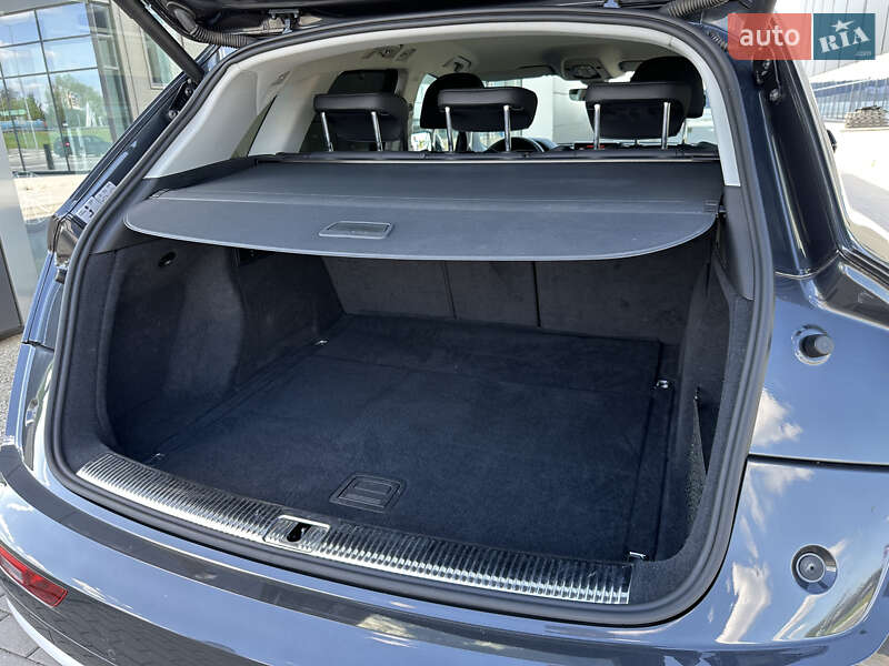 Внедорожник / Кроссовер Audi Q5 2020 в Львове