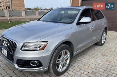 Позашляховик / Кросовер Audi Q5 2017 в 