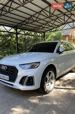 Внедорожник / Кроссовер Audi Q5 2023 в 