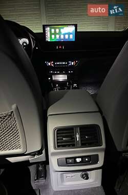 Внедорожник / Кроссовер Audi Q5 2023 в 