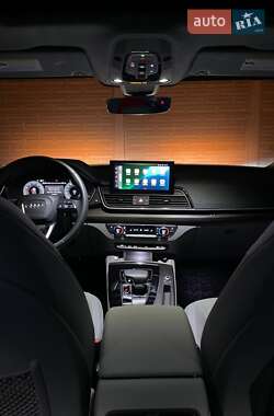Внедорожник / Кроссовер Audi Q5 2023 в 