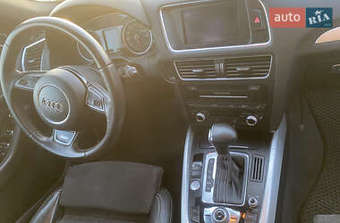 Внедорожник / Кроссовер Audi Q5 2012 в 