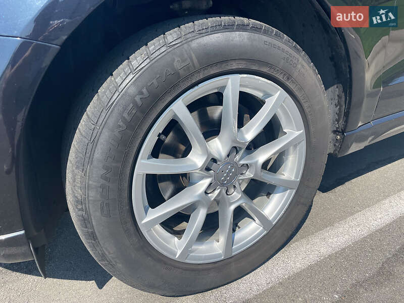 Внедорожник / Кроссовер Audi Q5 2012 в Киеве