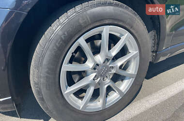 Внедорожник / Кроссовер Audi Q5 2012 в 