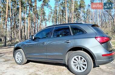 Внедорожник / Кроссовер Audi Q5 2012 в 