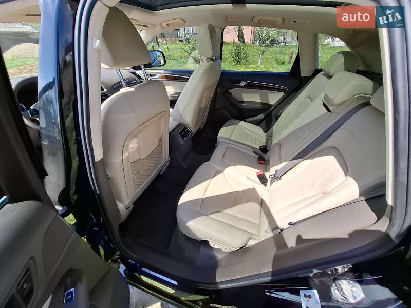 Внедорожник / Кроссовер Audi Q5 2014 в Самборе