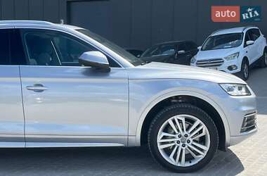 Внедорожник / Кроссовер Audi Q5 2017 в 