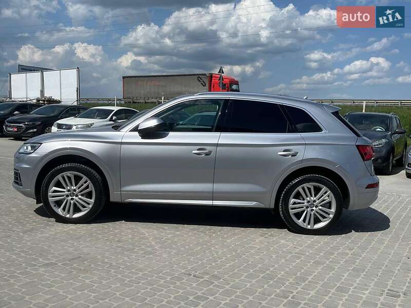 Внедорожник / Кроссовер Audi Q5 2017 в Львове