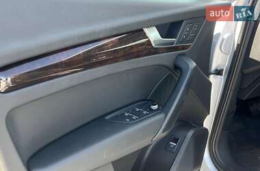 Внедорожник / Кроссовер Audi Q5 2017 в 