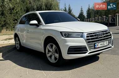 Позашляховик / Кросовер Audi Q5 2019 в 