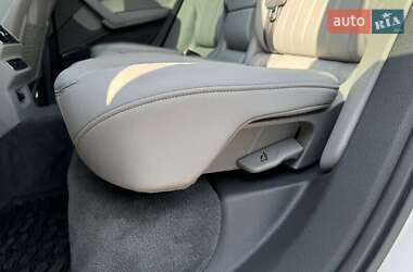 Позашляховик / Кросовер Audi Q5 2019 в 