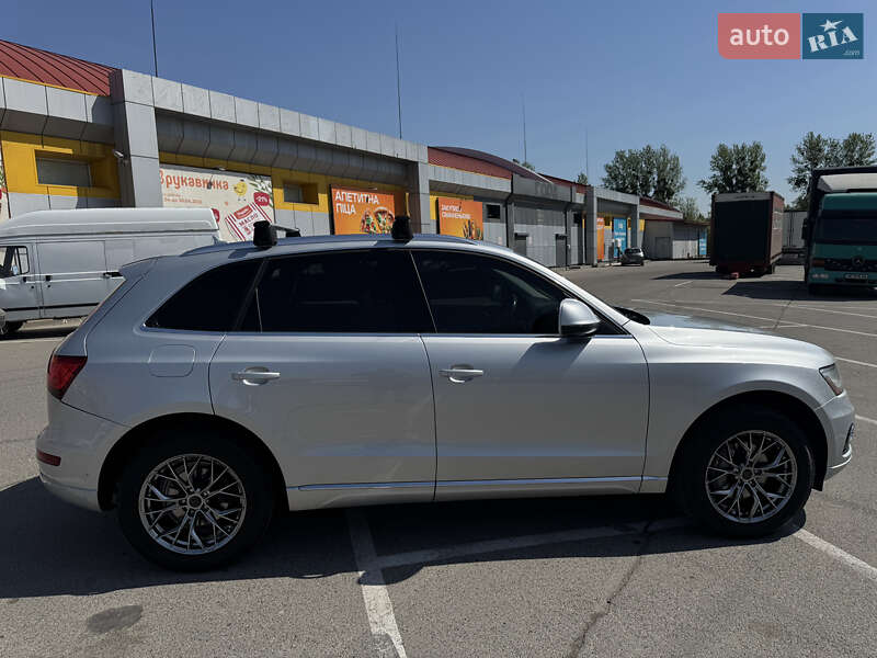 Внедорожник / Кроссовер Audi Q5 2013 в Львове
