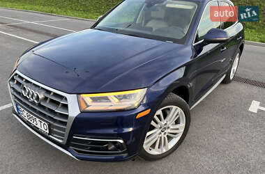 Внедорожник / Кроссовер Audi Q5 2017 в Львове