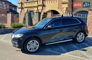 Внедорожник / Кроссовер Audi Q5 2018 в 