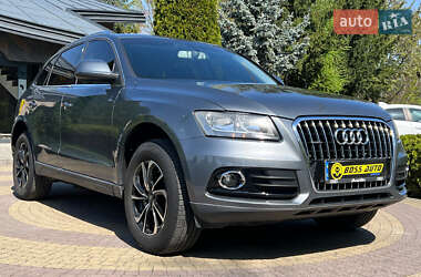 Внедорожник / Кроссовер Audi Q5 2012 в 