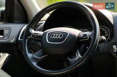 Внедорожник / Кроссовер Audi Q5 2012 в 