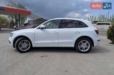 Позашляховик / Кросовер Audi Q5 2012 в 