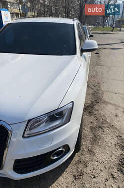 Внедорожник / Кроссовер Audi Q5 2014 в 